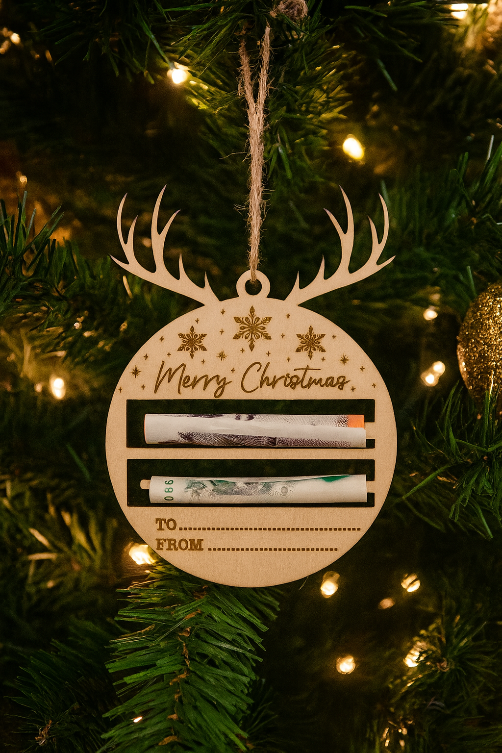 Personalised Wooden Christmas Money Holder Ornament – Engraved Festive Tree Decoration