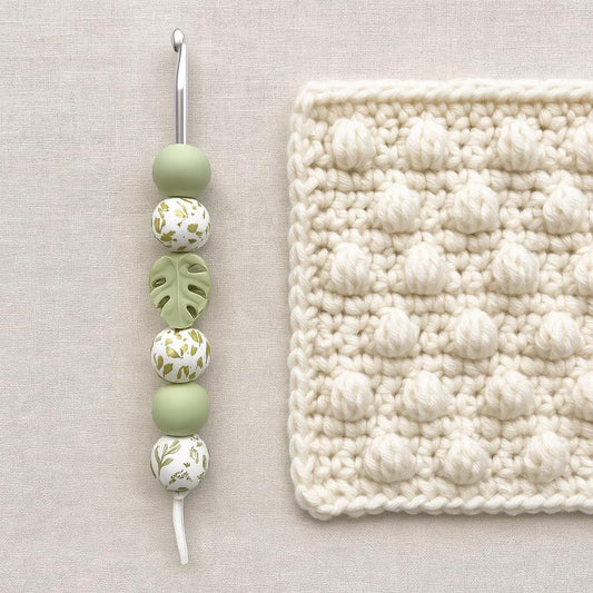 Botanical Silicone Bead Crochet Hook | Ergonomic 4.5mm Hook | Handmade Gift for Crocheters | Leaf Bead Handle | Simply Gloria